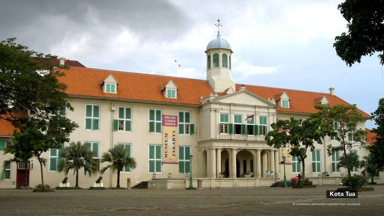 Sapphire Kost A